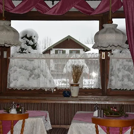 Gaestehaus Geist Inkl, Chiemgau Karte Pensjonat 3*